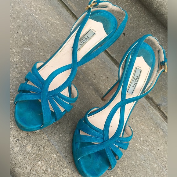 Prada Beautiful Platform High Heels Euro Size 38 / US 7.5 - Picture 2 of 16